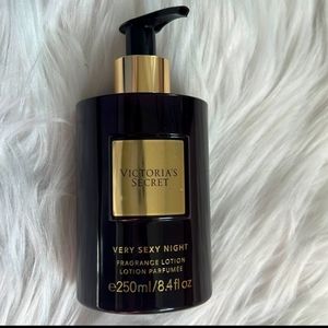 🖤BRAND NEW!🖤 VICTORIA'S SECRET VERY SEXY NIGHT - FRAGRANCE LOTION 🖤